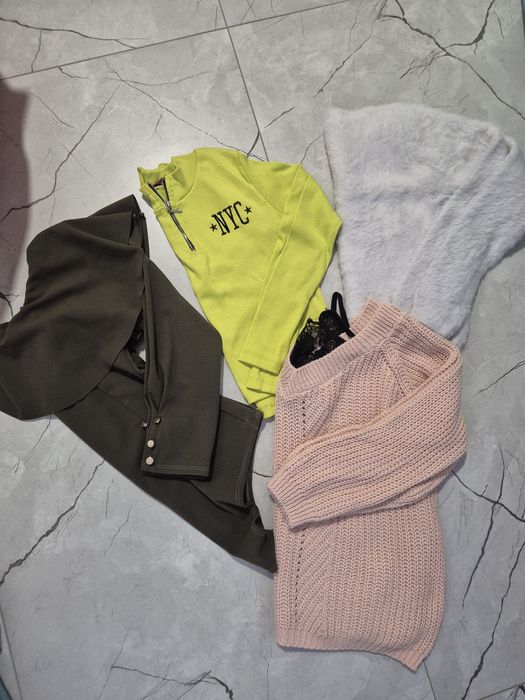 Дамски блузи с дълъг ръкав