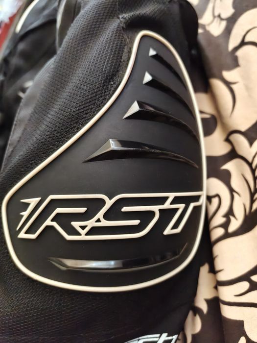 Текстилно Яке за мотор RST Tractech Evo 2