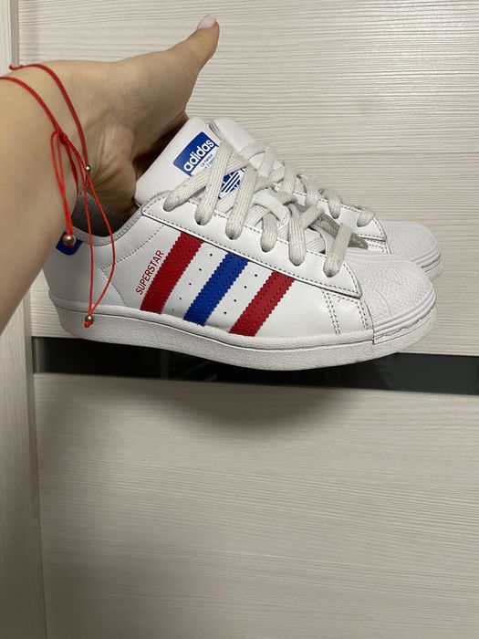 Adidași superstar roșu cu albastru 36