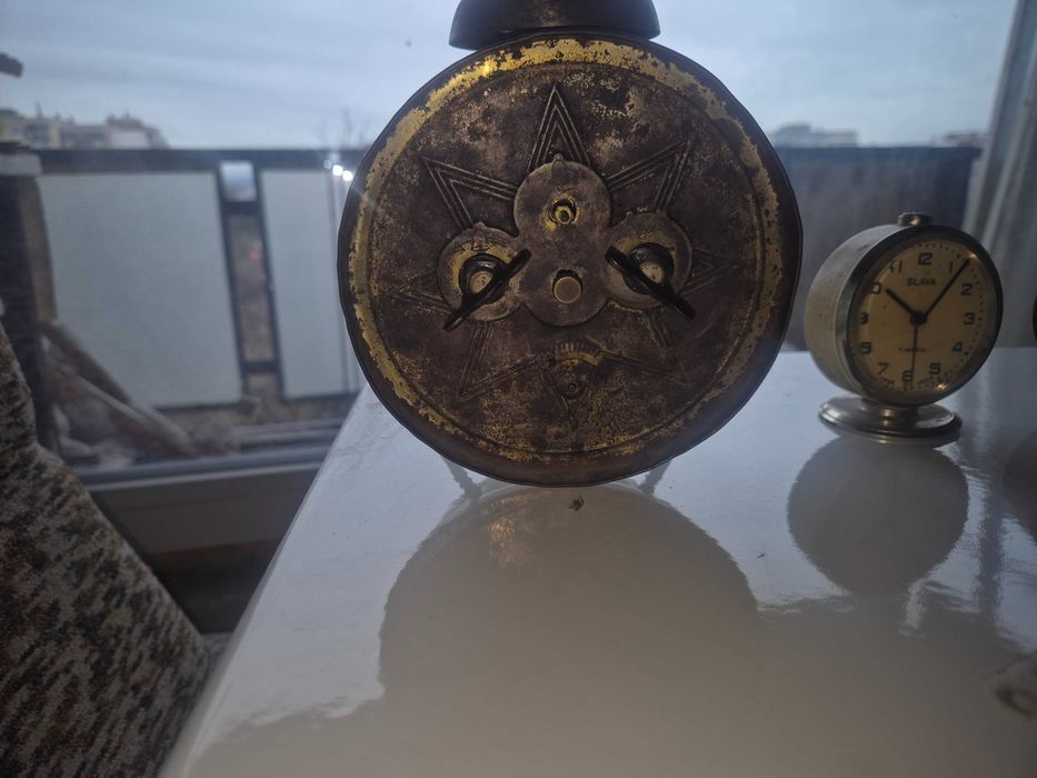 Ретро часовници Slava