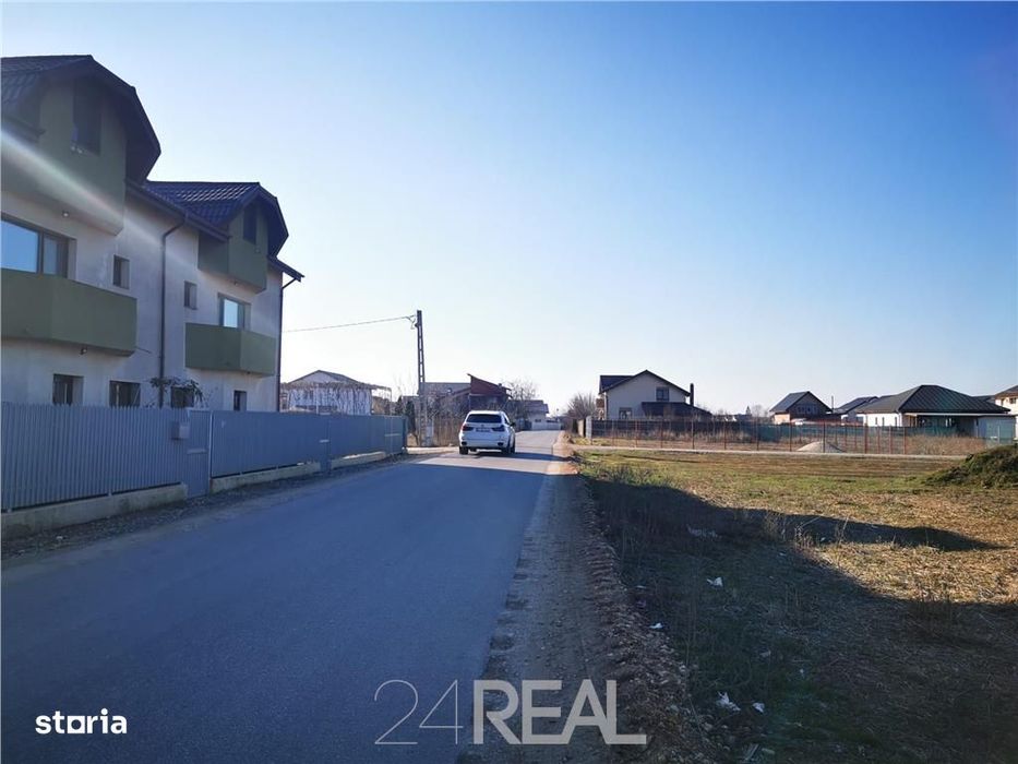 Loturi de vanzare 470 mp comuna Berceni - drum asfaltat, utilitati