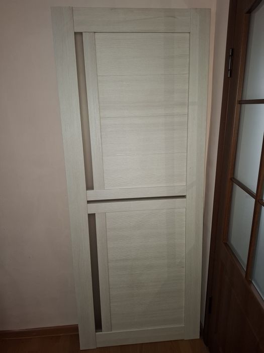Дверь межкомнатная (80×2)