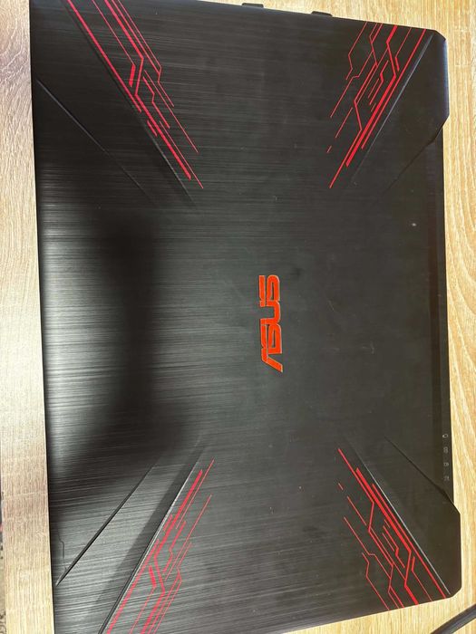 ASUS TUF Gaming FX504GD – i7-8750H / GTX 1050 4GB / 16GB RAM / 1TB