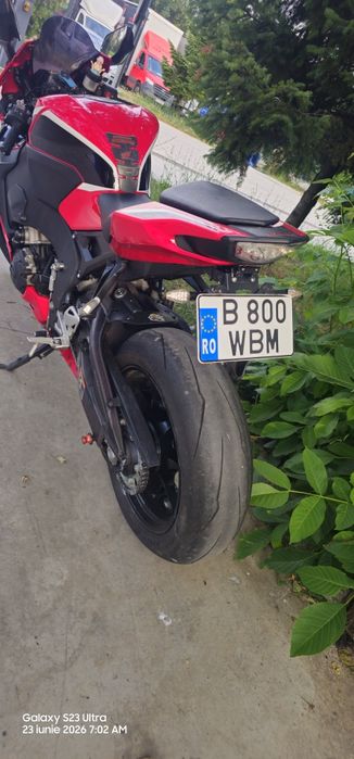 Honda cbr 1000rr