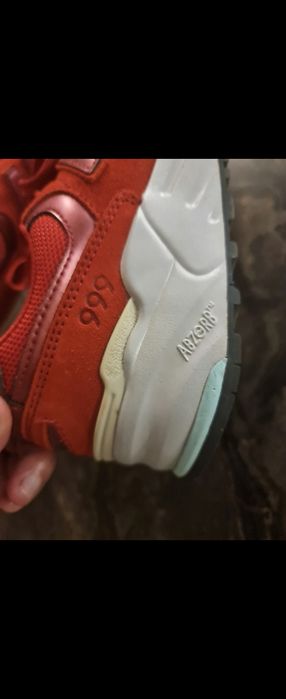 Nike new balance mas 40