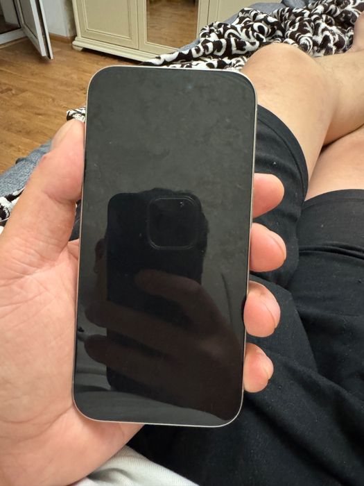 Iphone 15 pro 128/80%