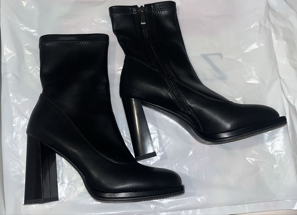 Продам Ботильоны