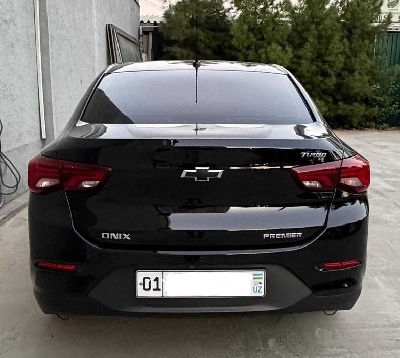Chevrolet Onix Turbo Premier, 2023 (63,000 km)