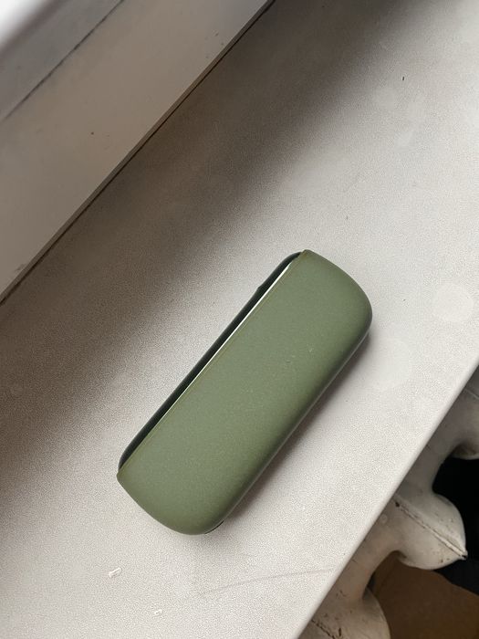 iQOS ILUMA dispozitiv de încălzit tutunul