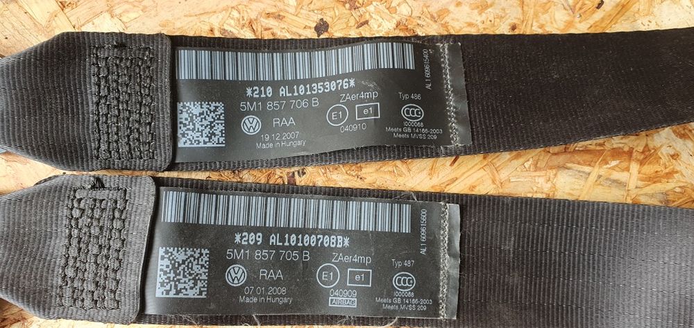 Kit planșă bord Golf 5 Plus / Tiguan cu airbag și centuri 1K0880201CB