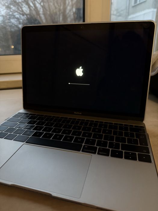 Macbook retina early 2016 -12inch