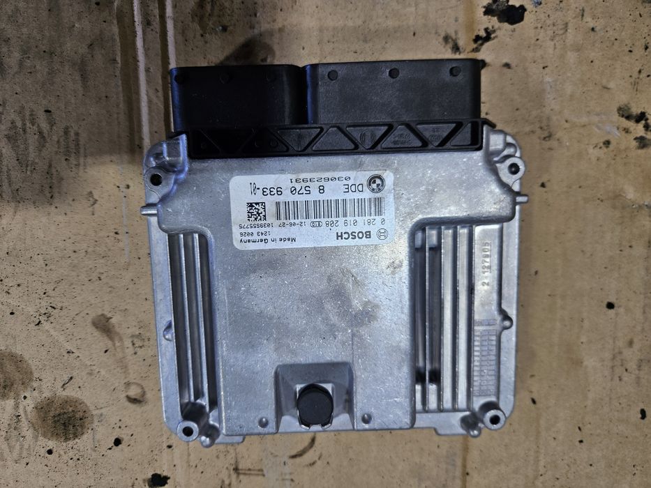 ECU BMW F30 F31 320D 316D/DDE 8570933/ DDE 8517862