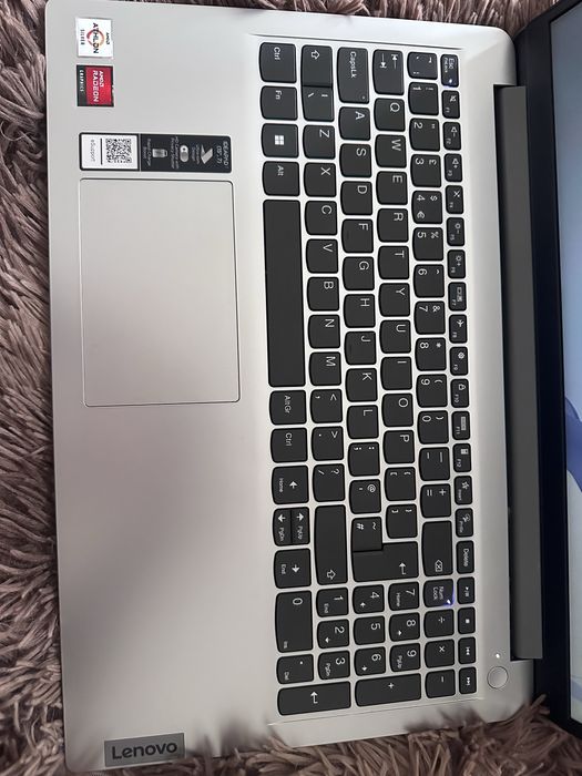 lenovo ideapad 1 (15”, 7) cpu: amd athlon silver 7120u