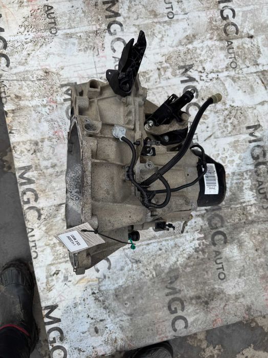 Cutie viteze Dacia Sandero 2 1.0 SCE cod JH3 372