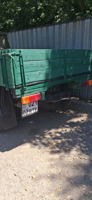 Автомобиль бортовой УАЗ 451 бортовой