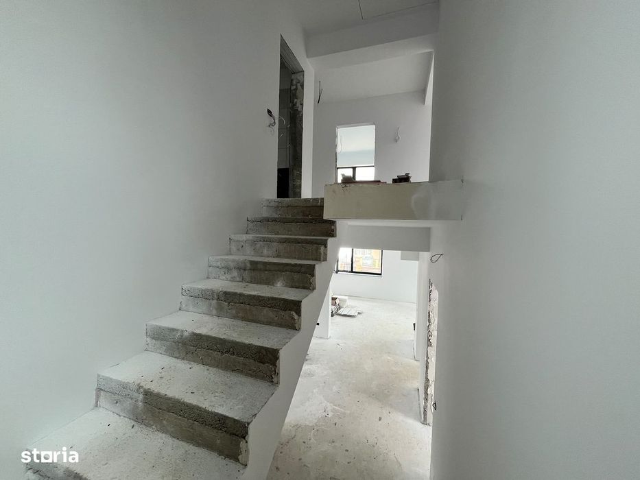 Super constructie! Vila D+P+M - zona Bucovina , 3 min Liceul Economic