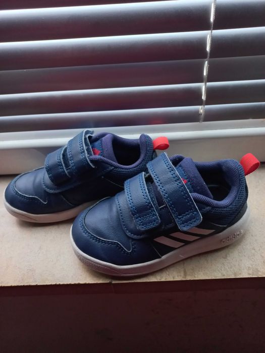 Детски маратонки Адидас,  23