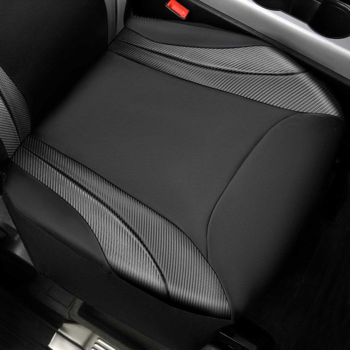 Луксозна автомобилна тапицерия 9 части - черна с карбон ефект, еко кожа и дишащ текстил