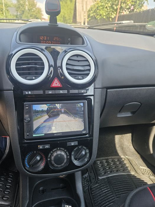 Opel Corsa Automat 1.2 benzina
