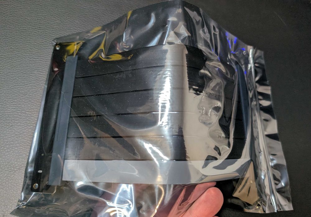 Вертикален адаптер/GPU riser, Coolermaster, PCIe4, универсален, mATX+