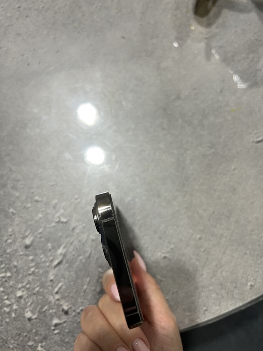 Продам айфон 13 про