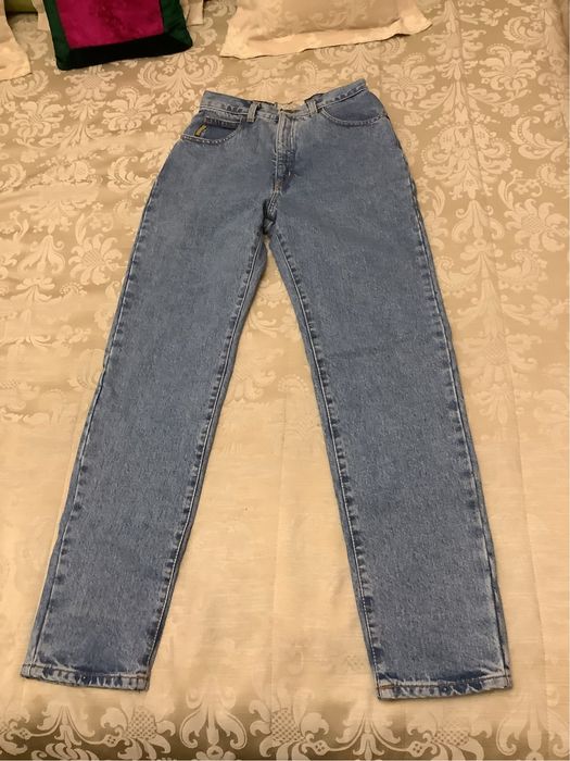 Джинсы женские Armani