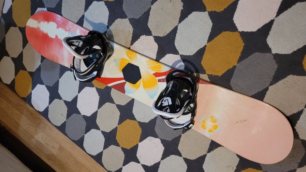 Placa snowboard BURTON 144 cu legături BURTON