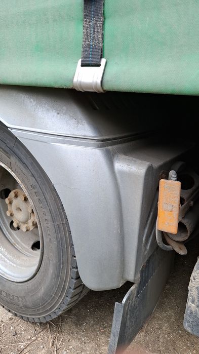 Aparatori noroi Mercedes Atego