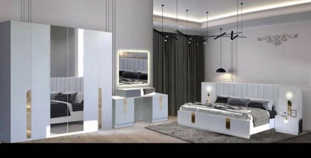 Спальный гарнитур