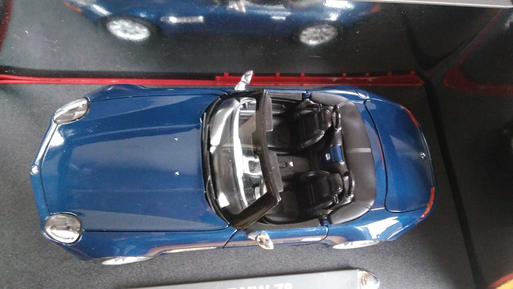 Колекционерска метална количка BMW Z8 на Maisto Premiere edition, 1:18