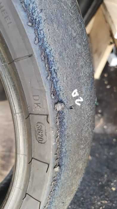 Vand anvelope motocicleta