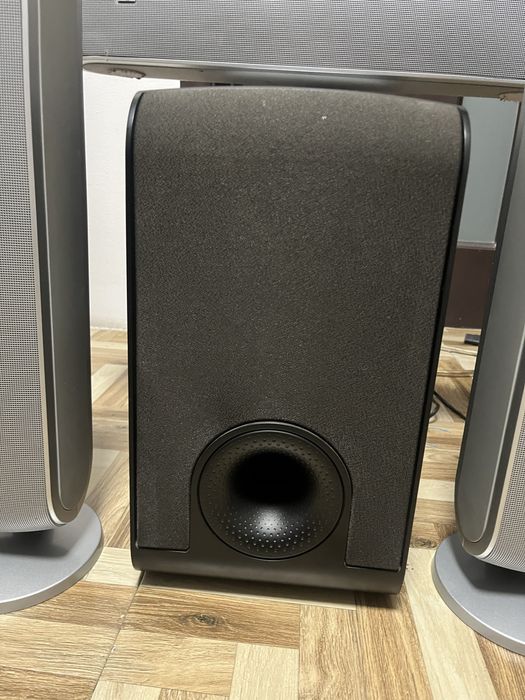 Super boxe 5.1 Bowers & Wilkins VM1 100W 8Ohmi