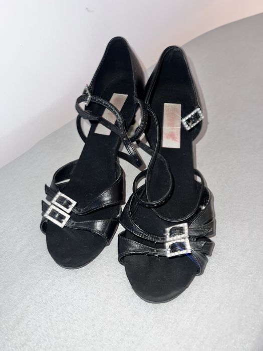 Платье и туфли  для танцев