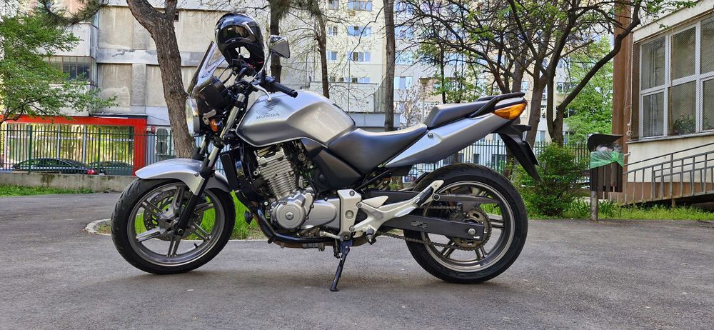 HONDA  CBF500 2007