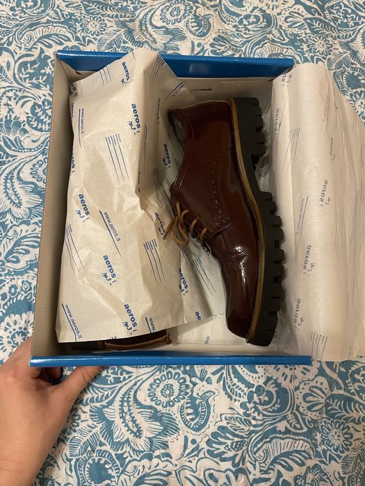 Кожени дамски обувки Aeros (40 номер)