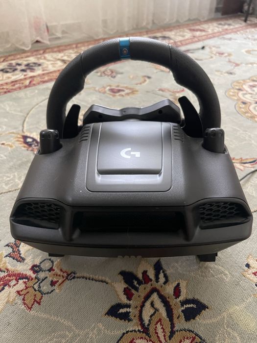 Продаю Игровой руль PC/Xbox Logitech G923 TrueForce