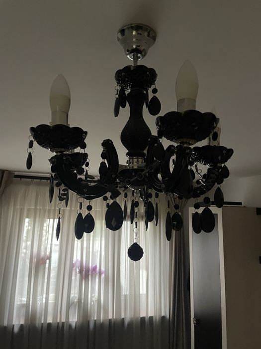 Candelabru Negru
