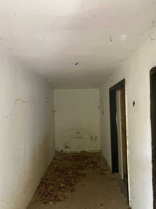 Къща с двор в село Сомовит