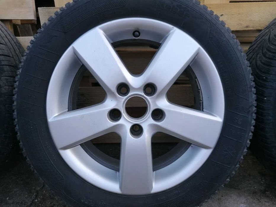 Джанти 16ки с гуми за VW
