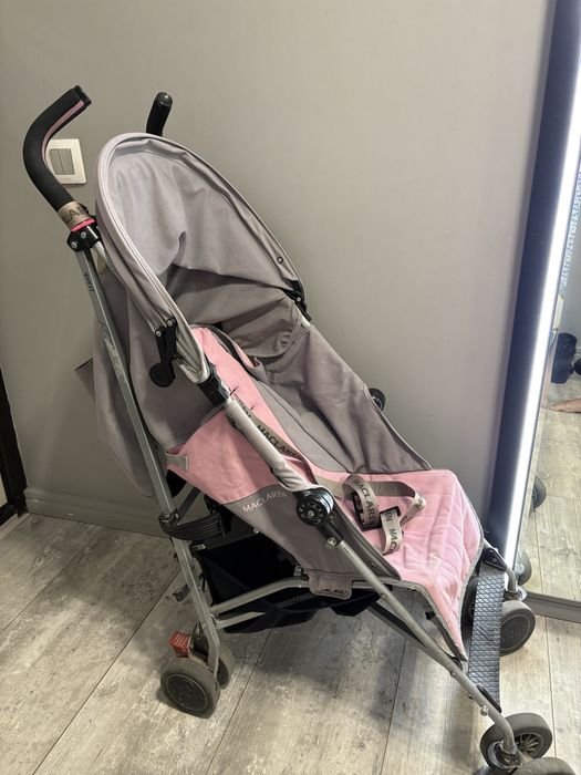 Коляска детская Maclaren