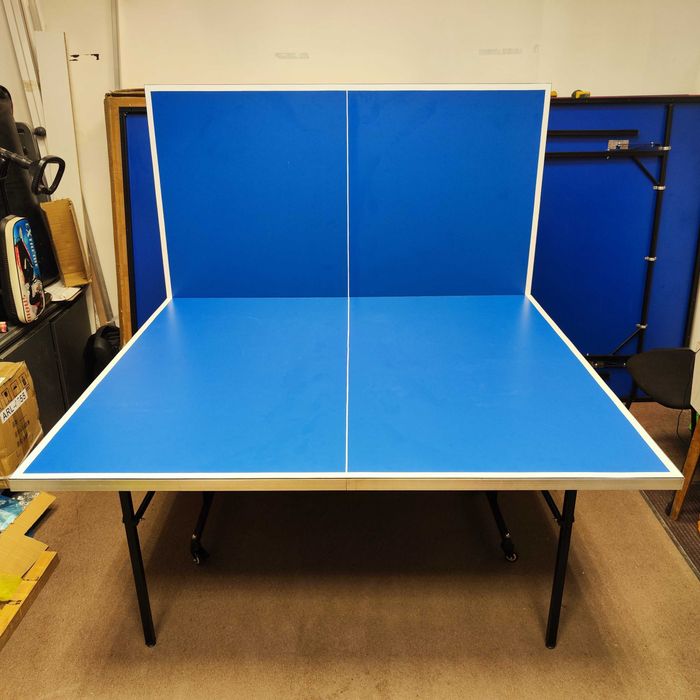 Теннисный стол на колёсах.  Настольный теннис, пинг понг