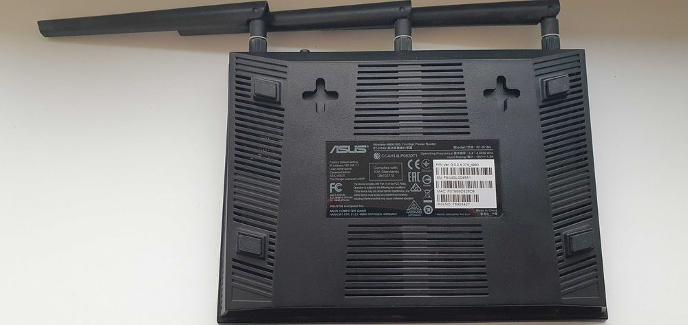 Router Asus RT-N18U 2.4GHz 600Mbps