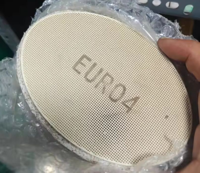 Universal Evro 4/5/6  Katalizatorlar –Mercedes