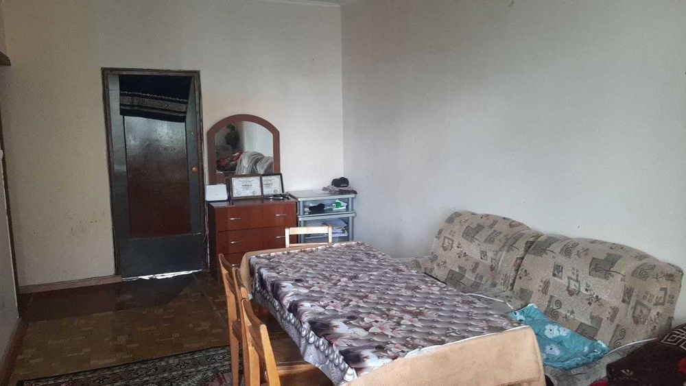 Продам 2х комнатную квартиру на 4 этаже 4 этажного дома