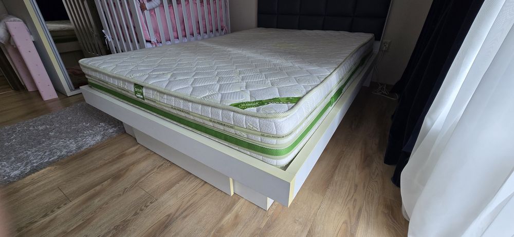Pat dormitor 140+saltea Premium 28 cm