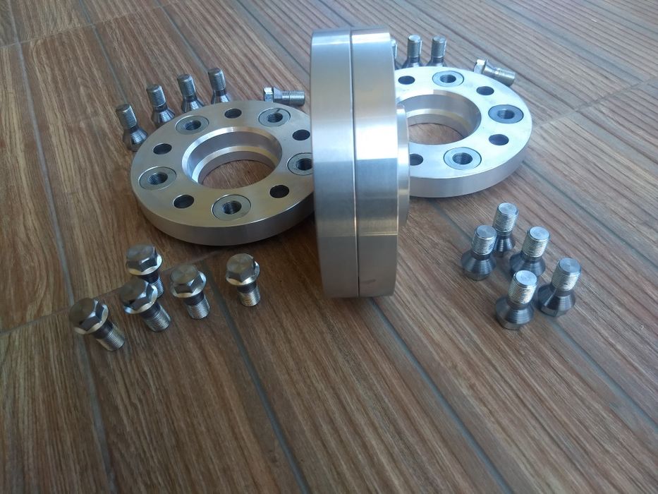 Flanșe distantiere 20 mm BMW