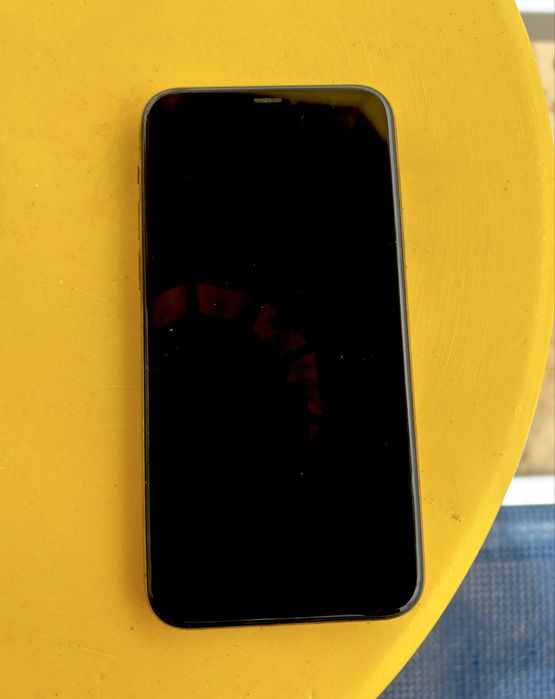 Iphone 11 pro + husa