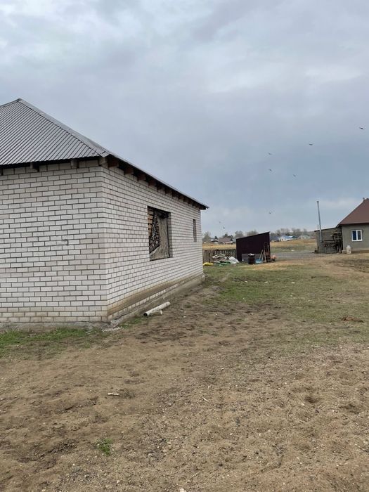 Продам дом на дачном участке