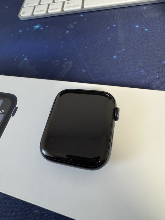 Apple Watch SE 2 44mm Midnight M/L GPS