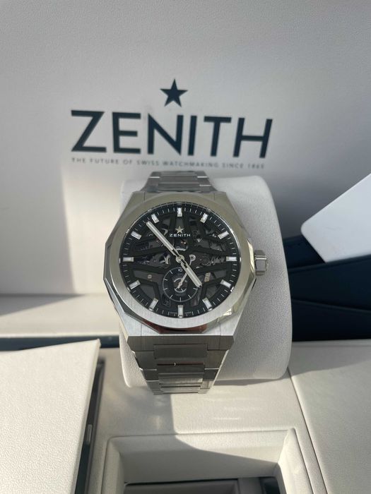 ZENITH Skyline Skeleton – часовник